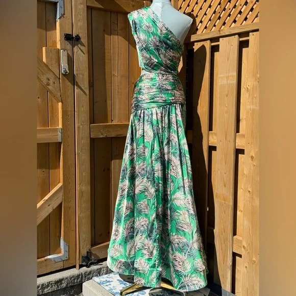 🆕 BRONX & BANCO 🧿 NWOT Jafari Havana Cut Out Gown, Vibrant Green - Sz XS/US 2 - Picture 10 of 17